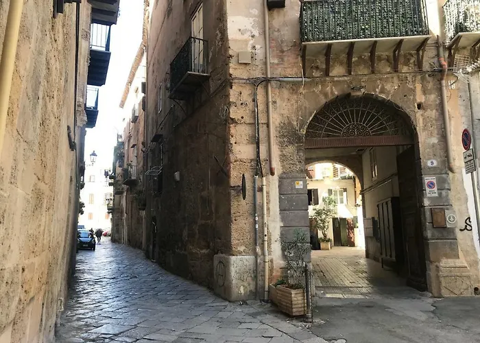 La Fabbrica Del Vicere